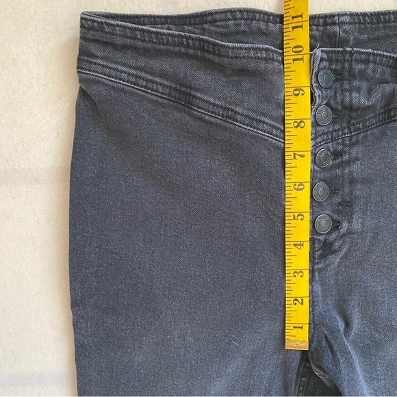 We The Free High Rise Button Fly Jeans Black Denim Women’s Size 29 - Picture 9 of 12